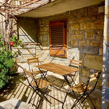 Počitniška hiša Relax House Near Croatia *